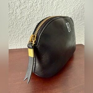 MOVING SALE | Madewell 100% Leather Black Makeup Bag / Toiletry Kit